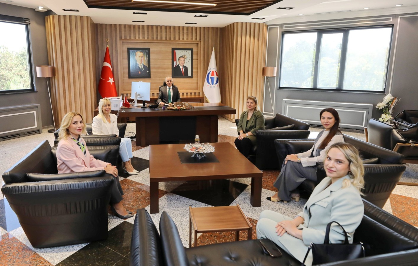 Kadın girişimcilerden üniversiteye ziyaret;