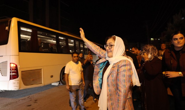 Umre yolcuları dualarla uğurlandı