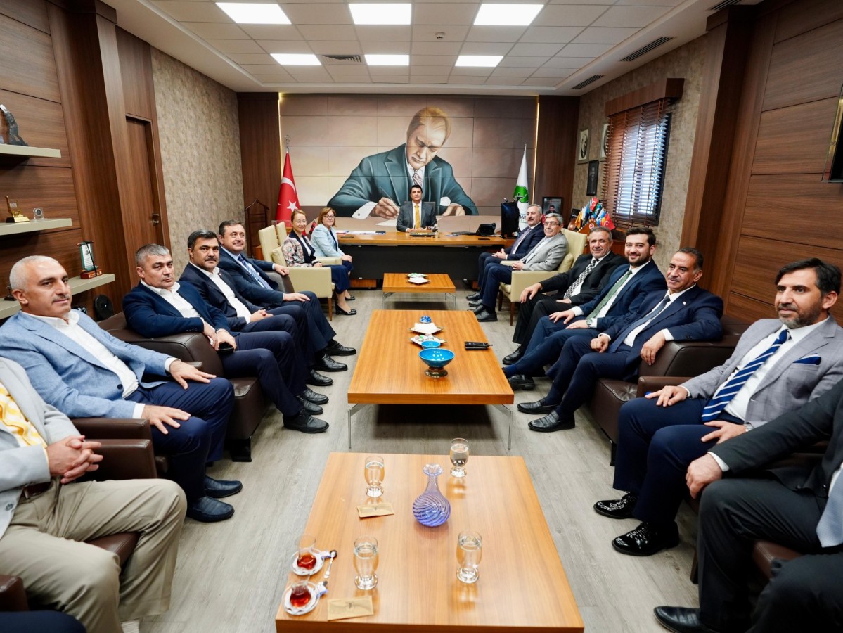 Umut Yılmaz’a AK Parti’den önemli ziyaret;