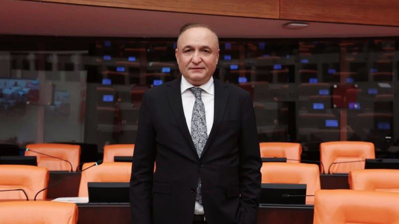 CHP’li Meriç’ten ilçe belediyelerine barınak çağrısı;