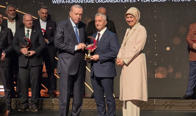 Cumhurbaşkanı Erdoğan'dan Tahmazoğlu'na Birincilik Ödülü