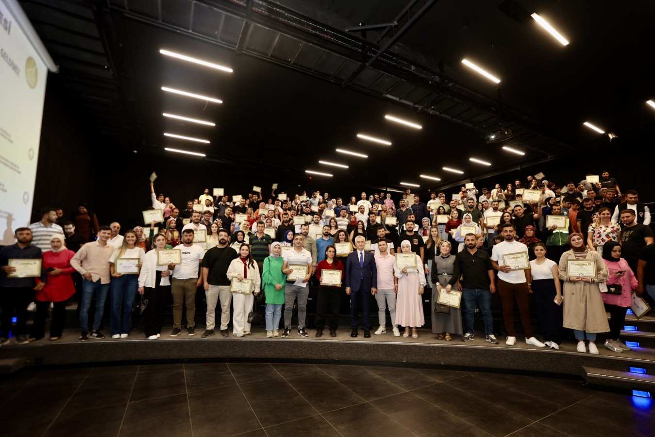 366 çifte daha evlilik eğitimi;