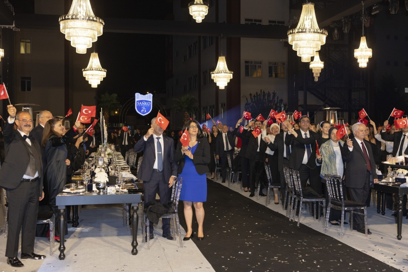 Sanko Okulları 25 yaşında;