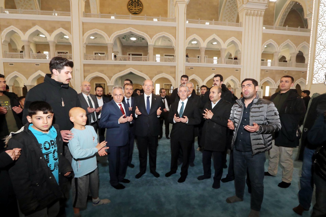 Tatar'dan, Millet Camii'ne ziyaret;