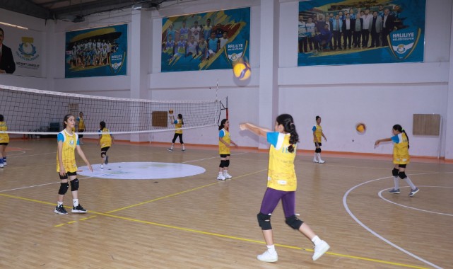 Voleybolun yıldızları keşfediliyor