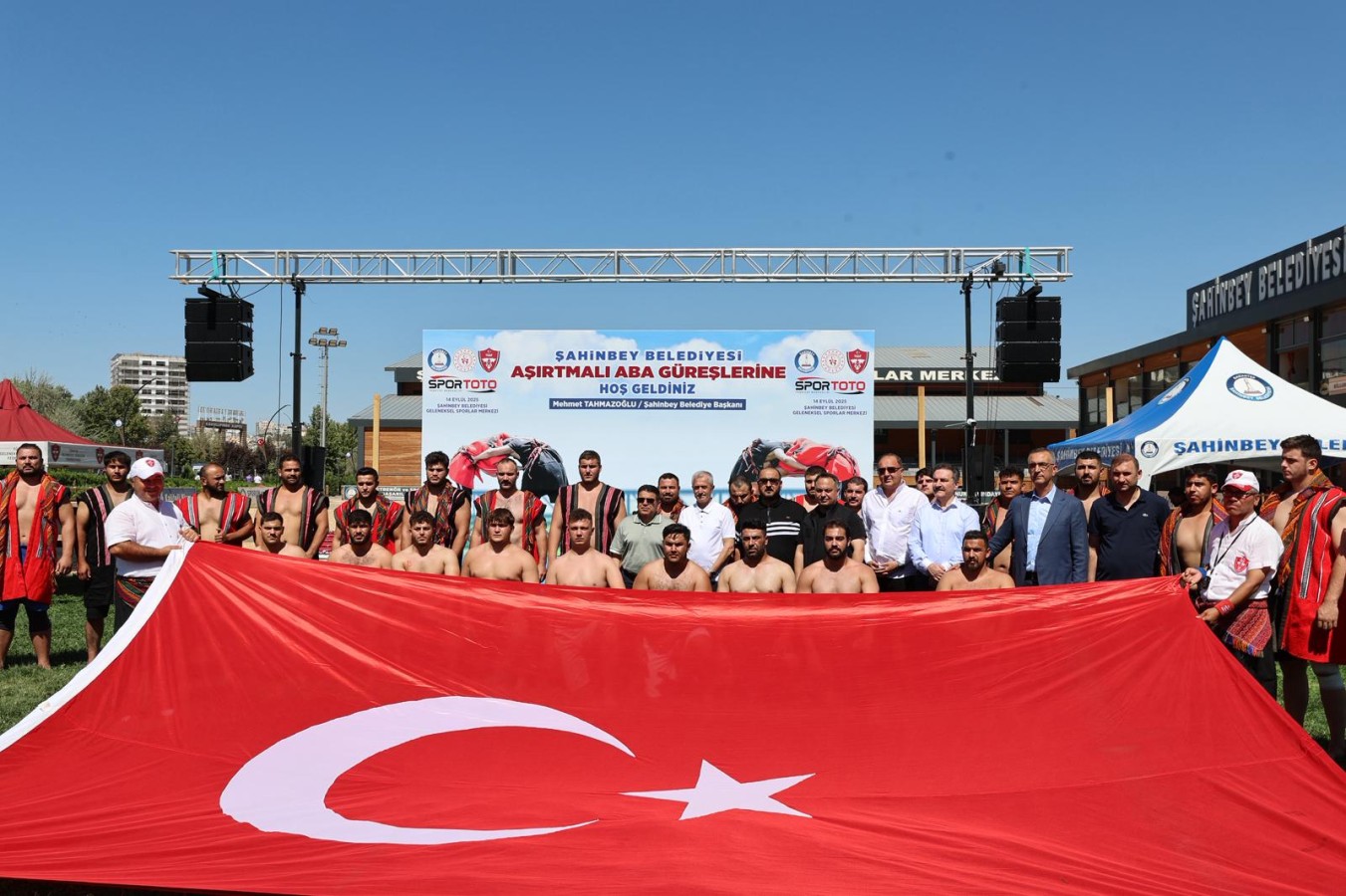Aba Güreşi şampiyonası Şahinbey’de yapıldı;