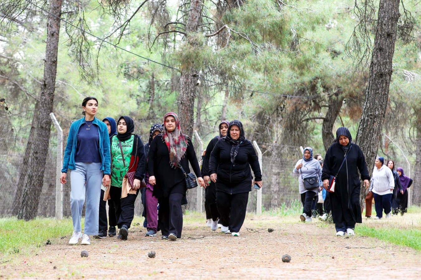 Obezite kampı, sağlıklı yaşamın kapılarını aralıyor