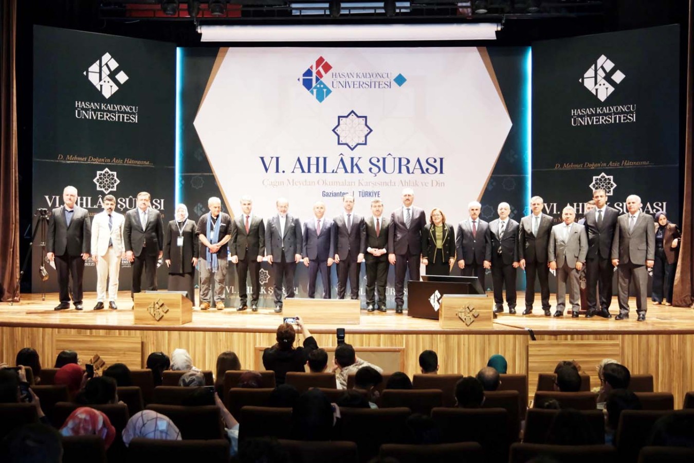 Ahlak Şurası HKÜ'de başladı