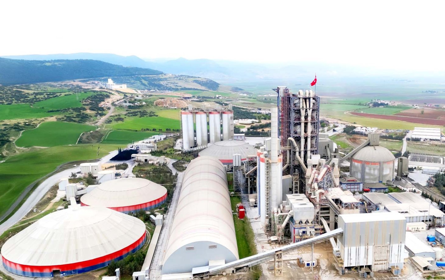 Çimko 5 yıl vadeli 300 milyon dolarlık eurobond ihracını başarıyla tamamladı