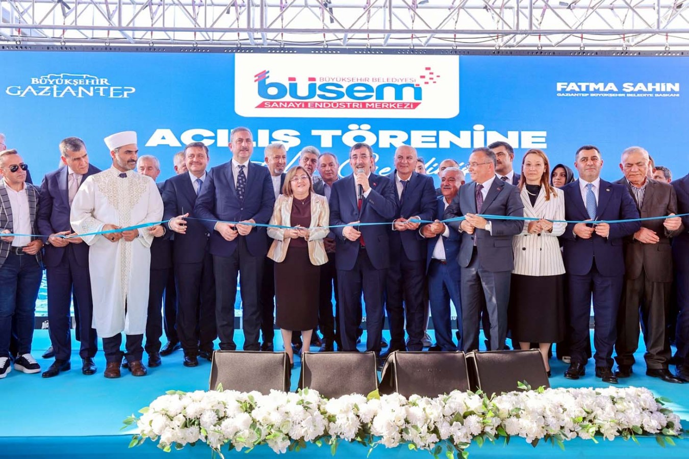 Gaziantep’in yeni ticaret üssü BÜSEM hizmete girdi;