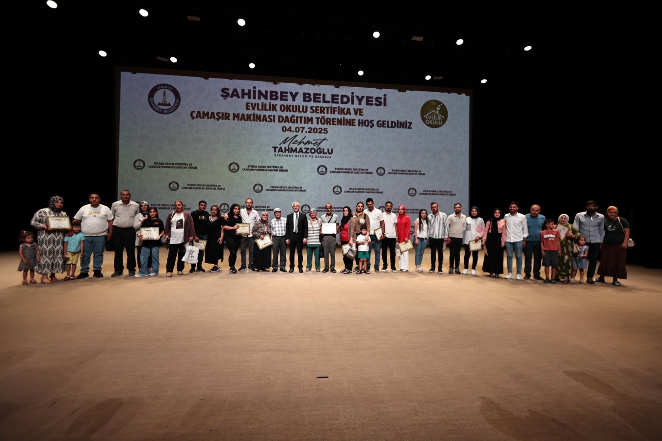 Aile olma bilinci Evlilik Okulu’nda öğretiliyor