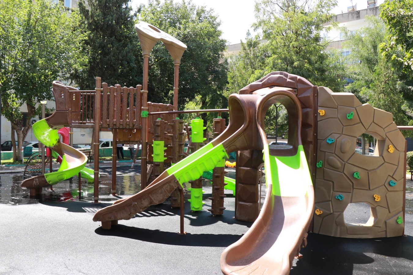 Parklarda yenileme ve değişim hamlesi;