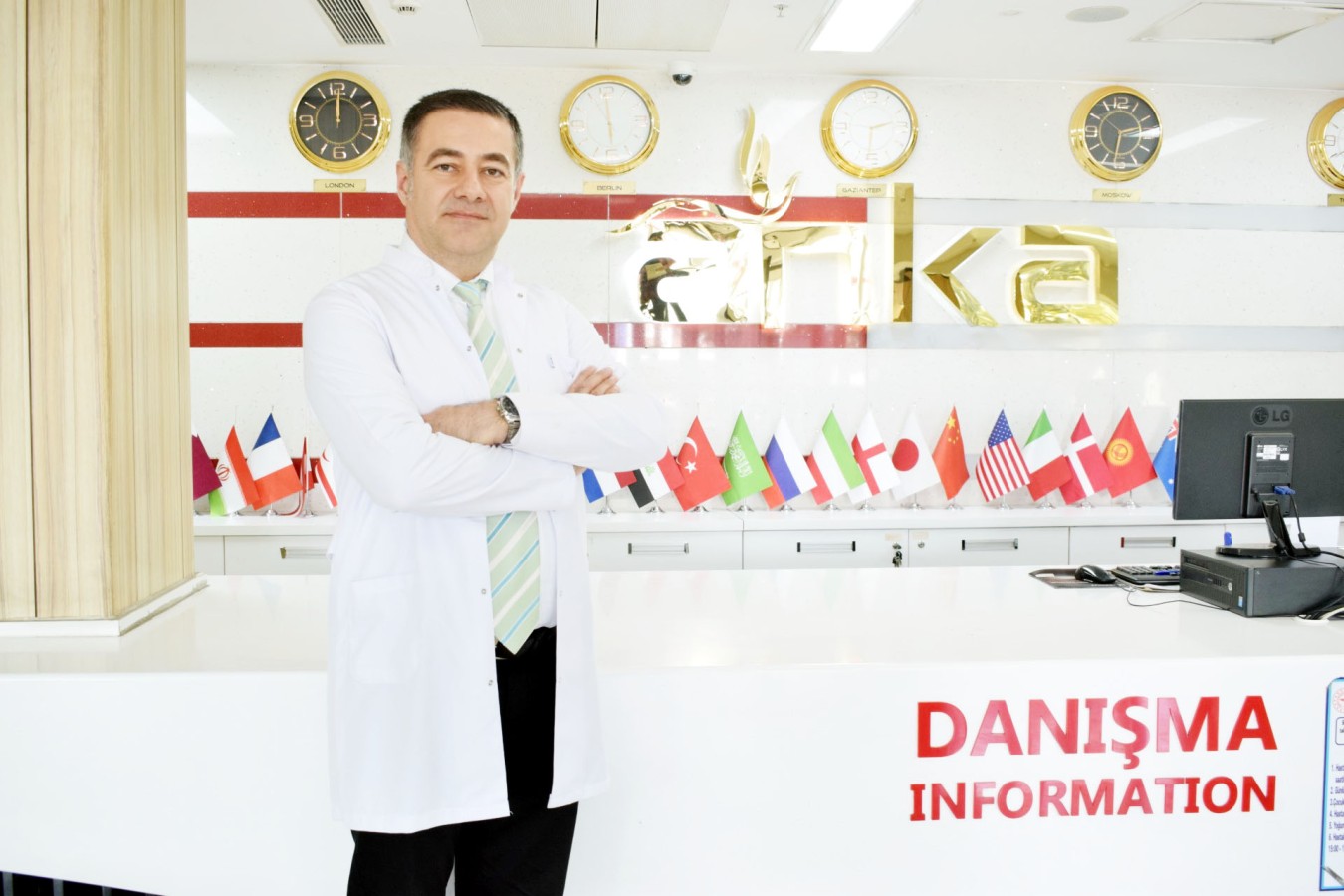 Uzman Dr. İlker Özsaraç, hasta kabulüne başladı;