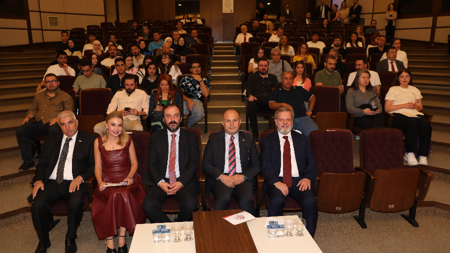 Ticaretin, rekabetin ve geleceğin dili artık dijital