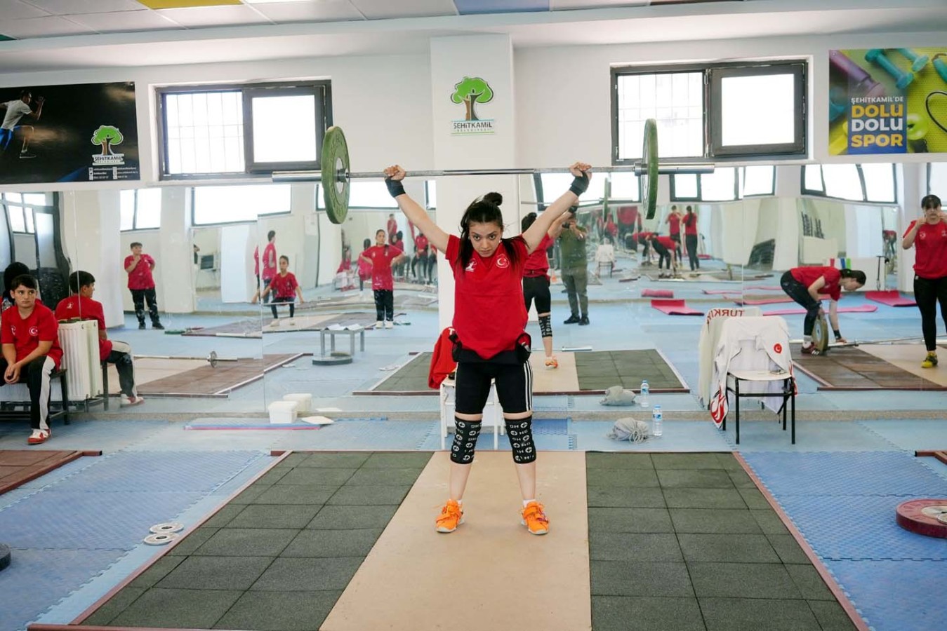 Şehitkamil’de halter kursu açıldı;