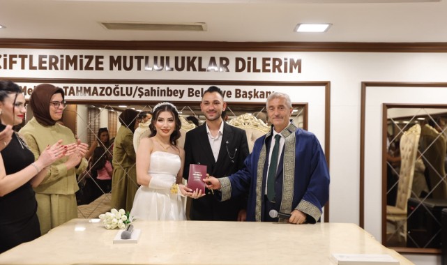 126 Çift Mutluluğa Şahinbey'de Evet Dedi