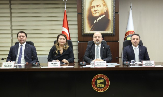 Mobilya Sektörünün Sorunları ve Geleceği GSO'da Konuşuldu