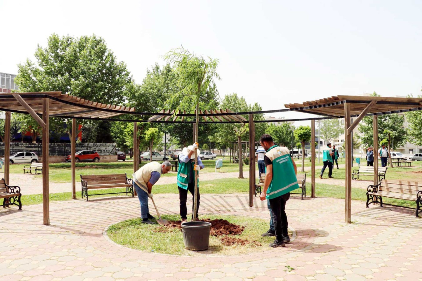 Parklar yaza hazırlanıyor