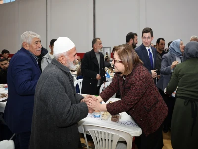 Oğuzeli'nde Vatandaşlar İle İftar Programı