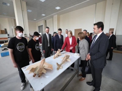 Almanya Çalışma ve Sosyal İşler Bakanı GSOMEM ve Model Fabrika'yı Ziyaret Etti