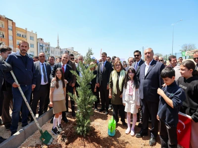 23 Nisan'a Özel Fidan Dikim Töreni